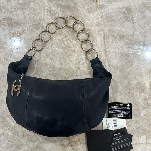 ❤️SOLD❤️Chanel Chain Half Moon Hobo Calfskin Bag - Picture 1 of 8